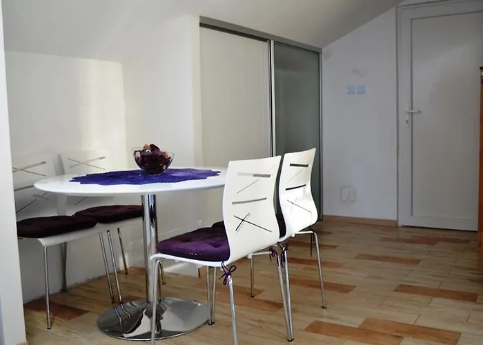 Smokvica I Apartament *